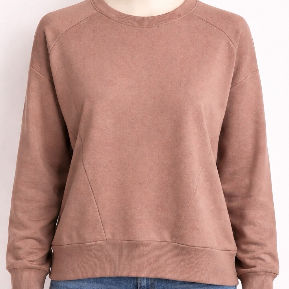 Jessica Simpson Active crewneck in mauve tan